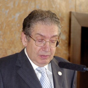 Gil Cremades, Juan José